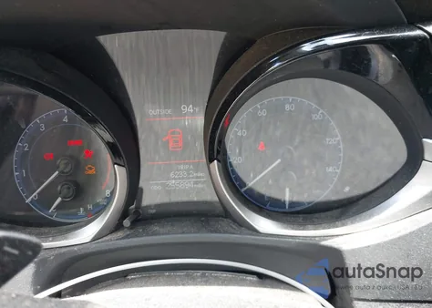 2014 Toyota Corolla S Plus из США, поврежденный, VIN 2T1BURHE2EC214745